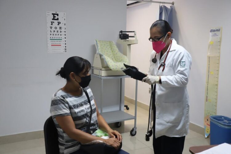 Consulta pre concepcional, vital para un embarazo seguro: IMSS Tamaulipas