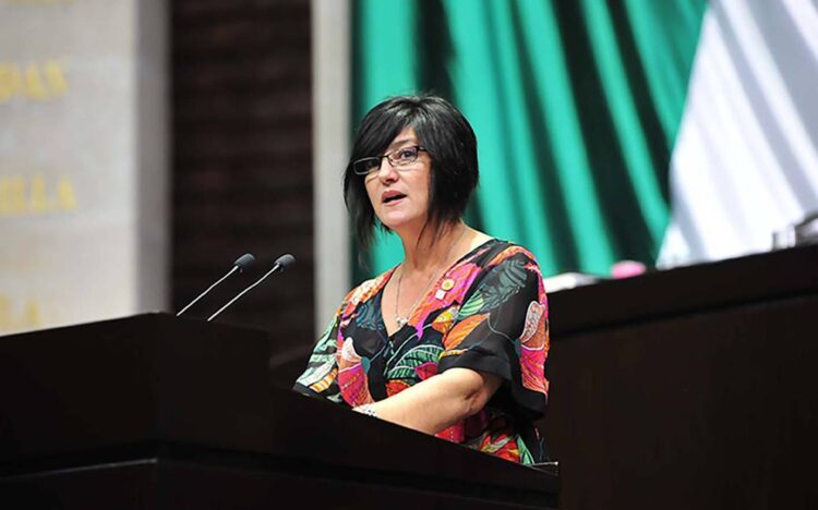 Reconoce Olga Elizondo compromiso de Gobierno de México con migrantes en retorno