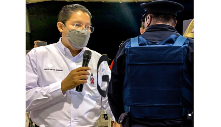 El primer patrullero afiliado en Morena en 2015