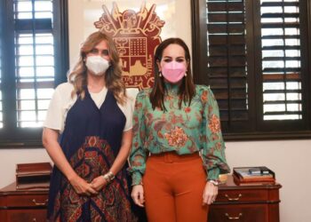 Se reúnen Maki Ortiz y Carmen Lilia Canturosas