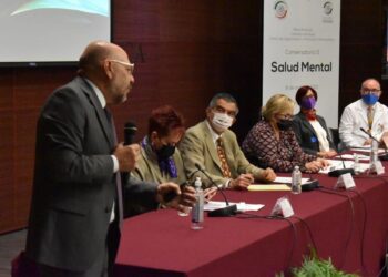 Clausura Américo los Conversatorios de Promoción de la Salud en el Senado