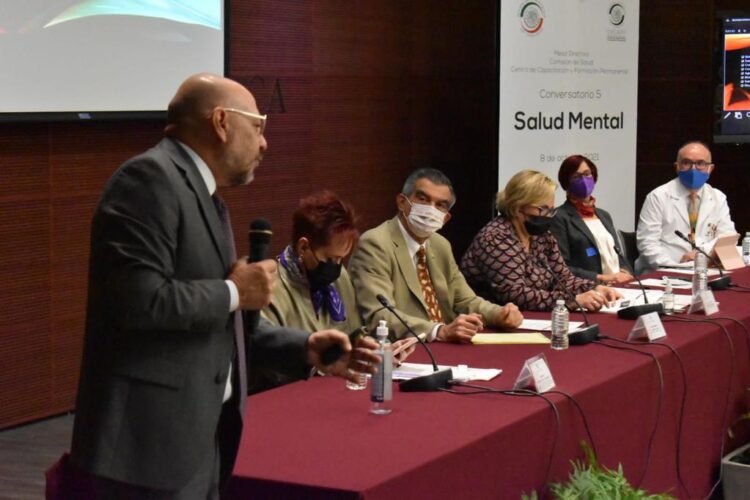 Clausura Américo los Conversatorios de Promoción de la Salud en el Senado