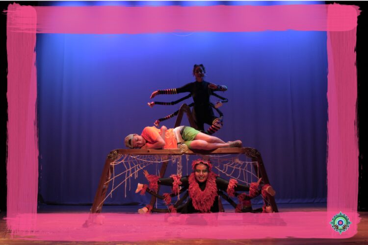 Teatro para niños en Foro La columna