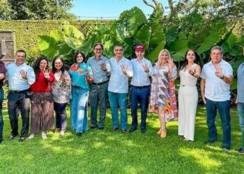 Los en-Carmonizados ¿repetirán la foto?