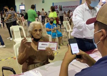 Llamado urgente a canje de tarjetas vencidas del Programa Pensión para Adultos Mayores en Tamaulipas