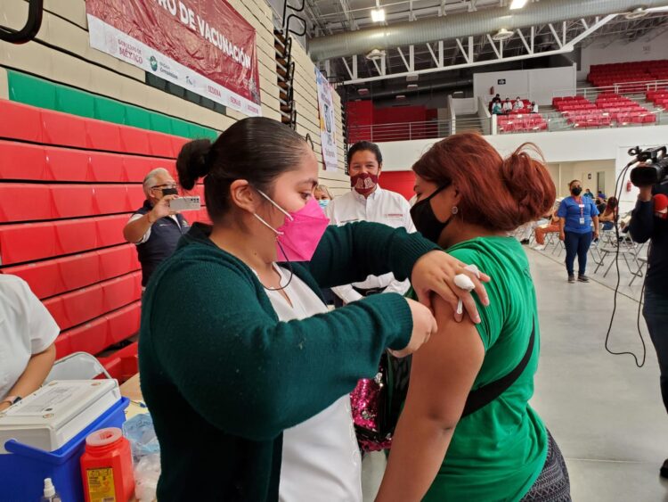 Vacunados contra el Covid-1977 por ciento de los tamaulipecos