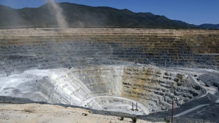 Territorio concesionado a minería baja de 10.64% a 8.59%: Semarnat