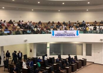 Pretendían diputados panistas «madruguete» legislativo; se les cebó