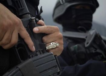 Tras 15 horas de cautiverio, liberan al alcalde de Coahuila y 8 personas