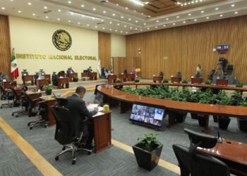 Usa el INE 78 mil mdp en servicios personales en 9 años