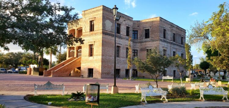 Recordando a la Casa de Ladrillo