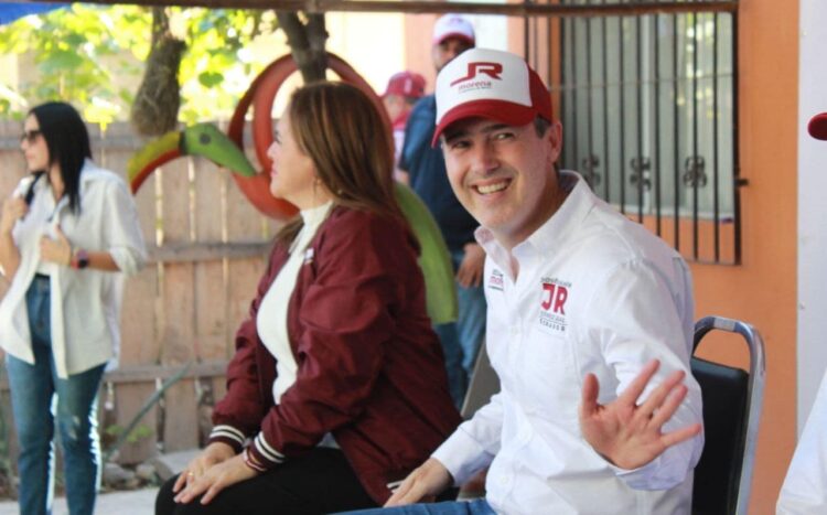 JR evita criticar a su cuñado Cabeza de Vaca y prefiere mantenerse «al margen»