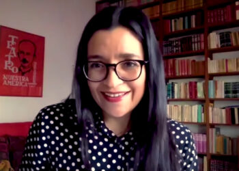 Violeta entre los leones (y un taxista potosino)