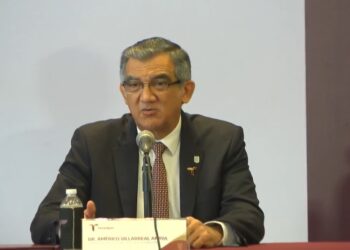 Denuncian a exfuncionarios por daño al erario de más de 500 millones de pesos