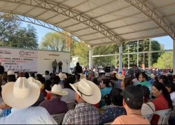 Muestra la Columna Pedro J. Méndez su poder de convocatoria en Padilla