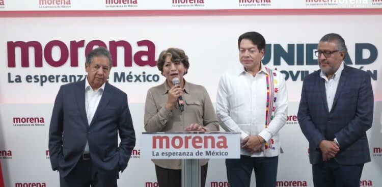 La maestra Delfina presenta a su coordinador de campaña en el Edomex