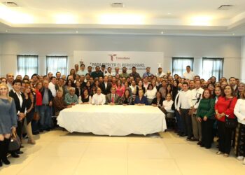 Festejan a periodistas en Ciudad Victoria