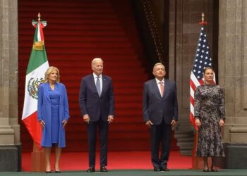 AMLO recibe a Biden en Palacio Nacional