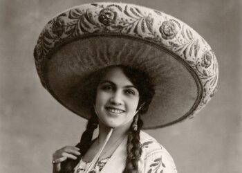 Don Chema y Otros Artistas en Victoria