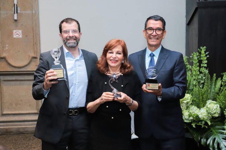 Que la verdad perdure y siga siendo la principal divisa del periodismo: 25 años de Hora Cero