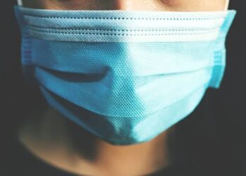 Obligatorio el cubrebocas en escuelas, hospitales y manejadores de alimentos