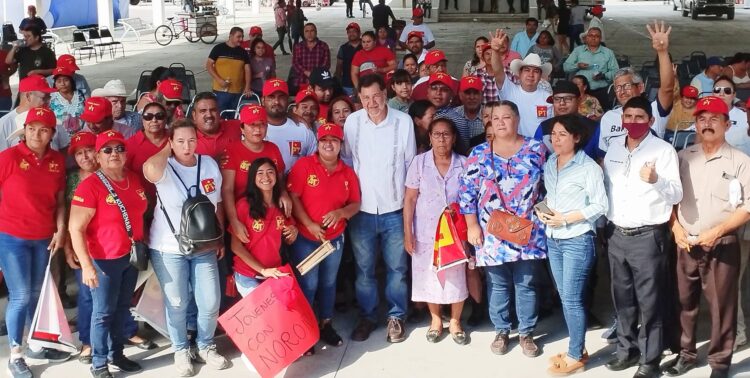 Cabeza «es un hampón y debería estar en la cárcel»: Fernández Noroña: