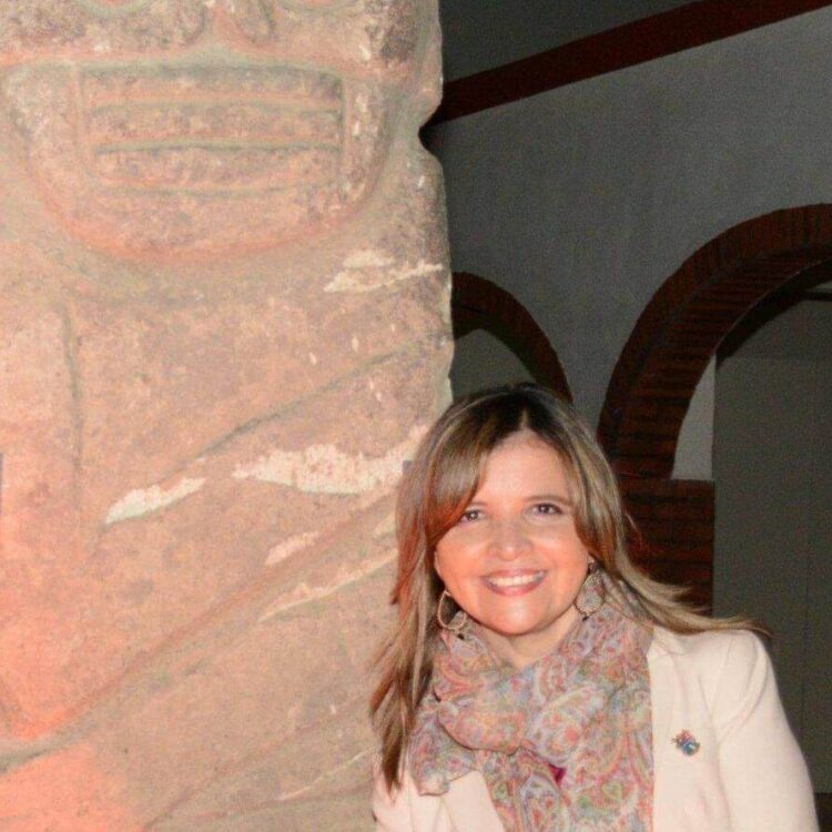 La corona del gobernador supremo