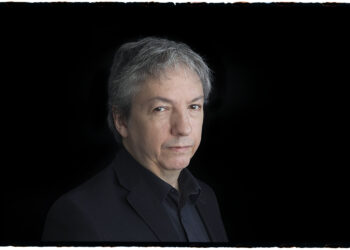 David Toscana gana V Premio Bienal de Novela Mario Vargas Llosa con “El peso de vivir en la tierra”