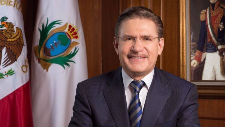 Vinculan a proceso a exgobernador panista de Durango por amenazas a periodista