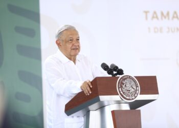 Cabeza de Vaca es “un malandrín” que quiere ser candidato presidencial: AMLO
