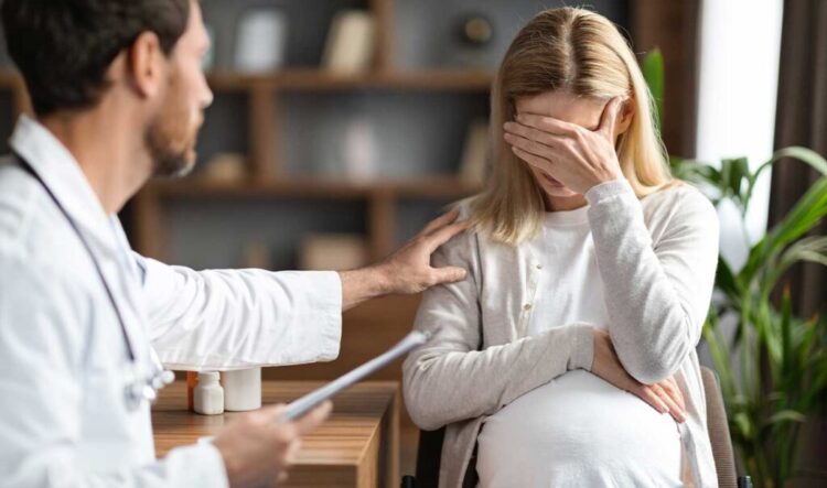 La violencia obstétrica bajo la lente jurídica y de derechos humanos