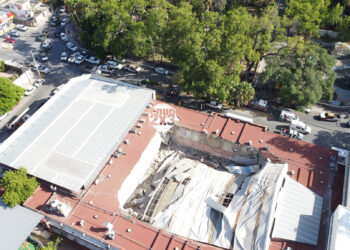 Colapso de techo en colegio privado de Ciudad Victoria deja tres lesionados