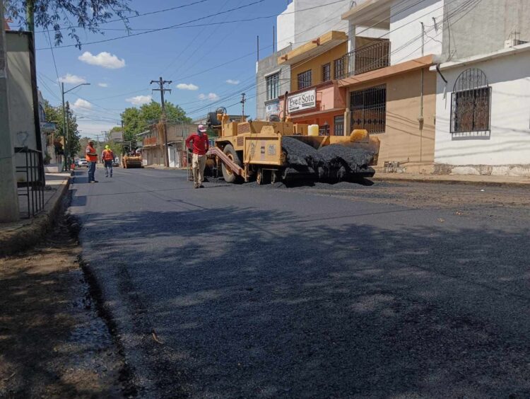 Concluyen trabajos de pavimentación de la calle 9 en la Mainero de Victoria