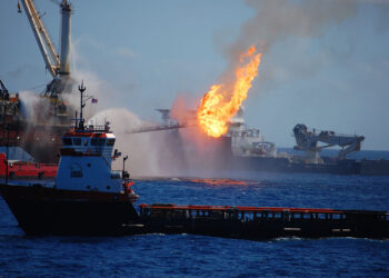 A 13 años del mayor derrame de petróleo en México, el gobierno oculta los costos