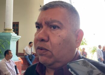 Falta coordinación para resolver incidente en el Colegio Repiso