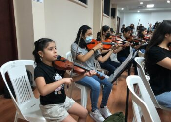 Ofrece IRCA clases de música gratuitas para todos
