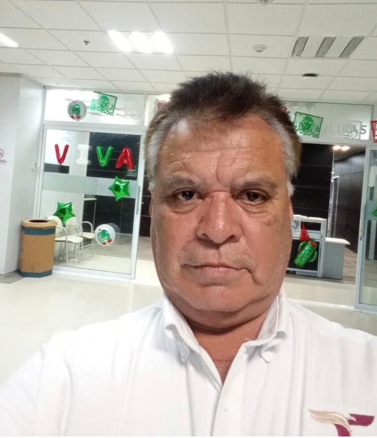 A la memoria de un amigo, Víctor Molina…