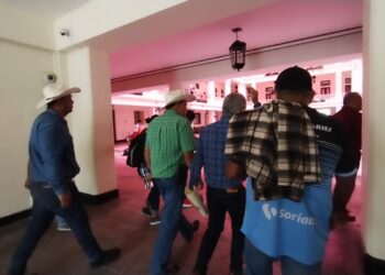 Productores de El Mante exigen participación en su distrito de riego