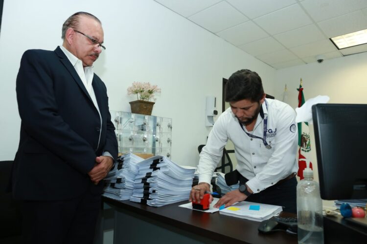 Suman otras siete denuncias en contra de exfuncionarios cabecistas