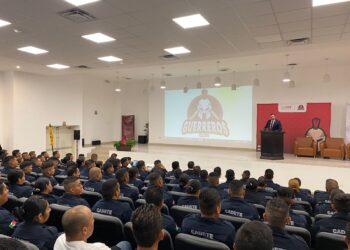 Comparte rector de la USJT experiencia sobre creación de Alerta Ámber a 126 cadetes de la Guardia Estatal