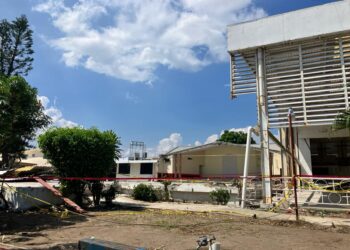 Permanecen cinco personas hospitalizadas tras derrumbe en Madero. Foto de Tania Villanueva para EnUn2x3