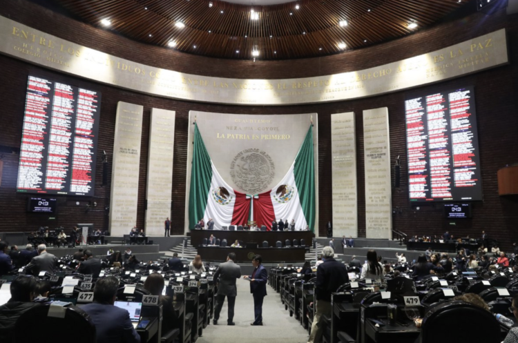 Buscarán reelección 88 senadores y 467 diputados federales en el 2024. Foto de X Cámara de Diputados
