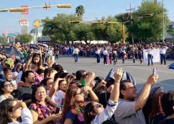 Así vivieron los victorenses el desfile del 20 de noviembre