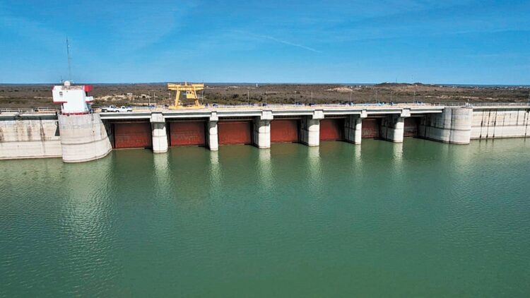 Campesinos amenazan con protestas por falta de trasvase de agua. Foto de internet