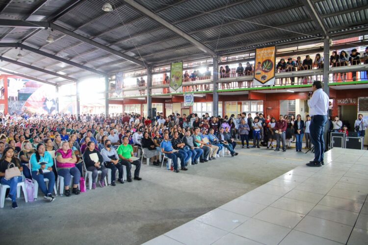 Registra a becas Gobierno de Reynosa a estudiantes del CETIS 131