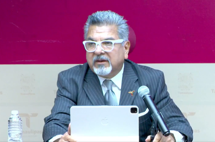 Chocan y militares descubren que transportaban 4 cadáveres; 14 detenidos