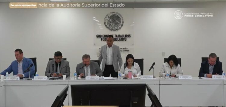 Queda suspendido dictamen para la ASE