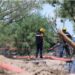 Rescatan restos de 2 de 10 mineros atrapados en Coahuila
