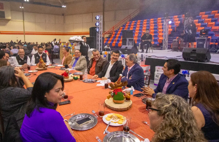 Destaca la UAT compromiso con sus trabajadores