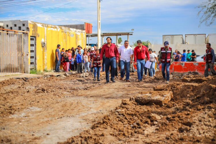 Invierte alcalde de Reynosa 5.5 MDP en colonia Oasis